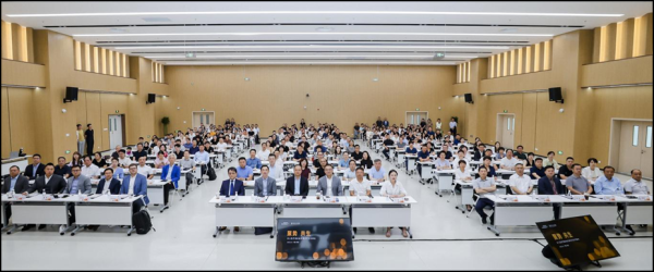 红腾网 非公医疗领航者价值合作伙伴峰会召开