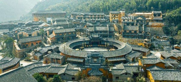 荆叶优配 活力中国调研行｜从废弃矿区到生态景区